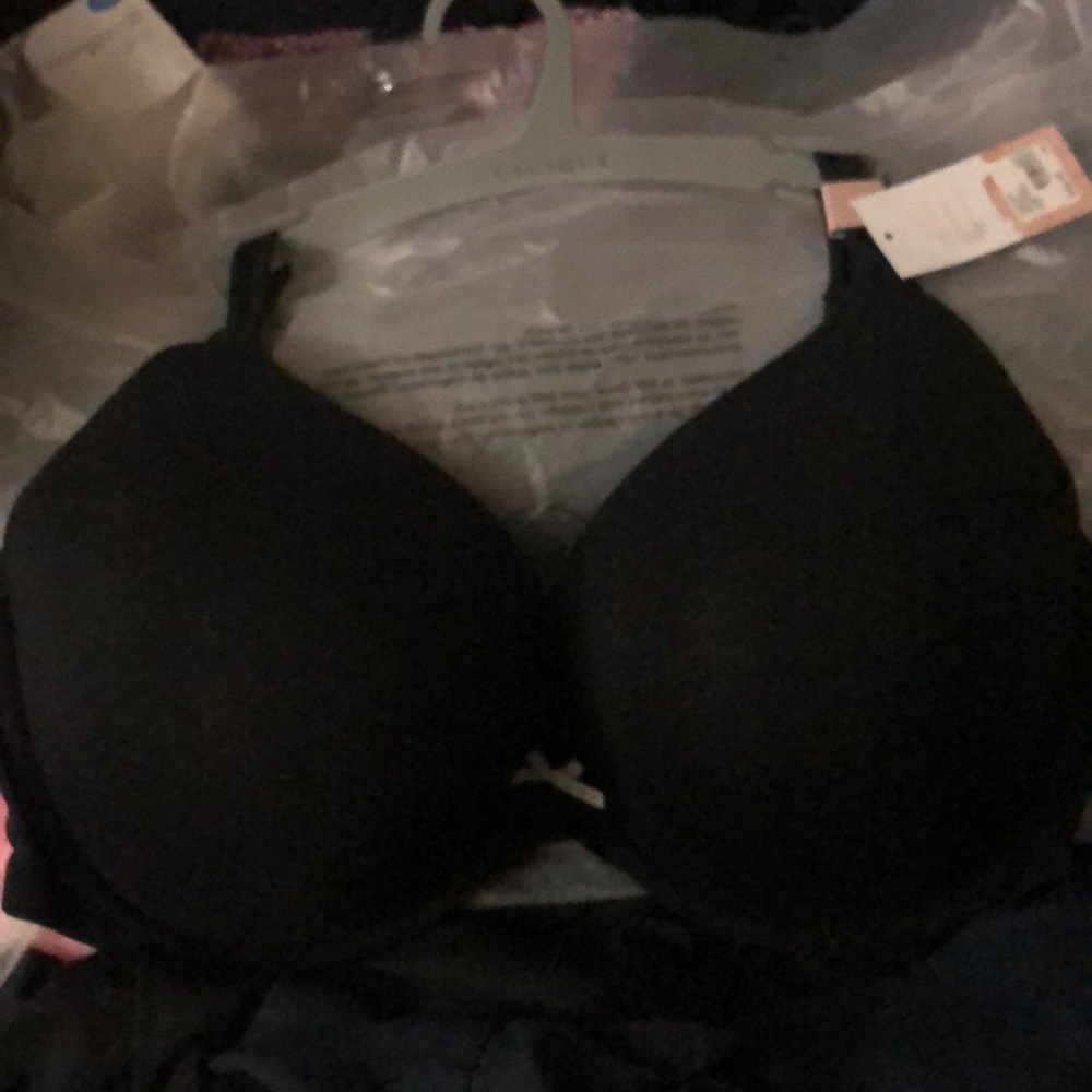 BRA Cacique black boost plunge black bra 42F NEW